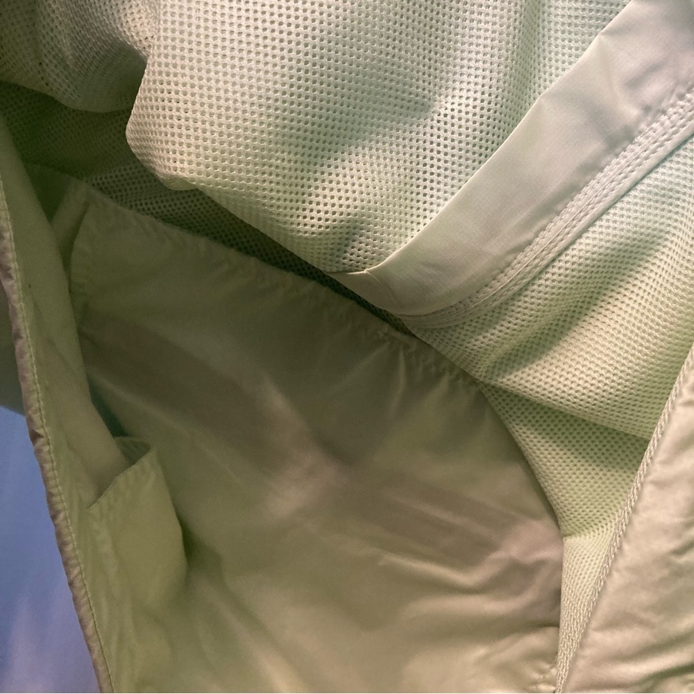 Light Green Hooded Jacket - Picture 7 of 10